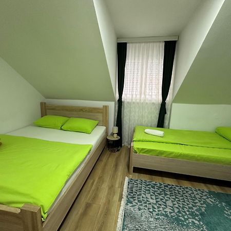 סטינג'ה Apartman Vucinic מראה חיצוני תמונה